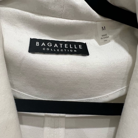 White lightweight jacket - Picture 2 of 4